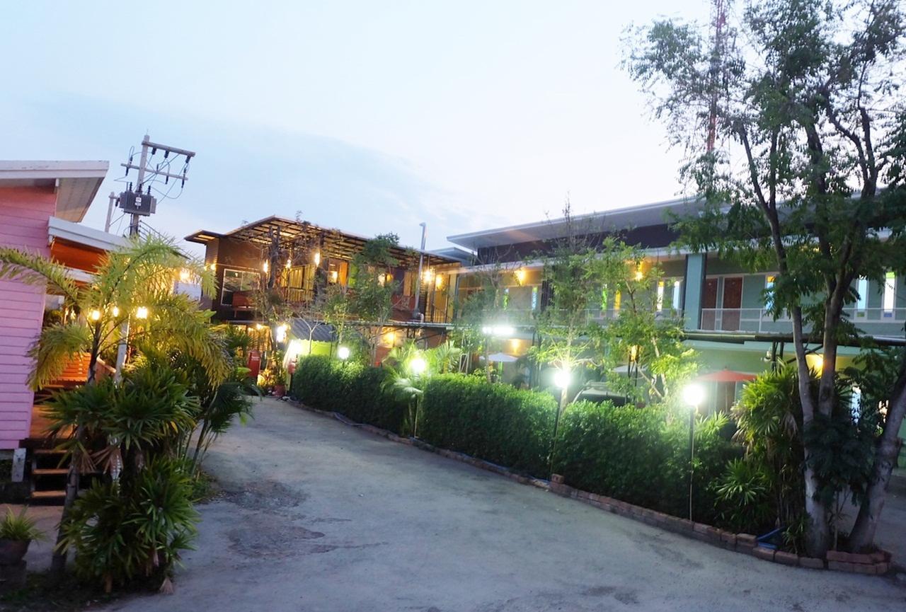 Suphan Wanwarn Resort Suphan Buri Exterior photo